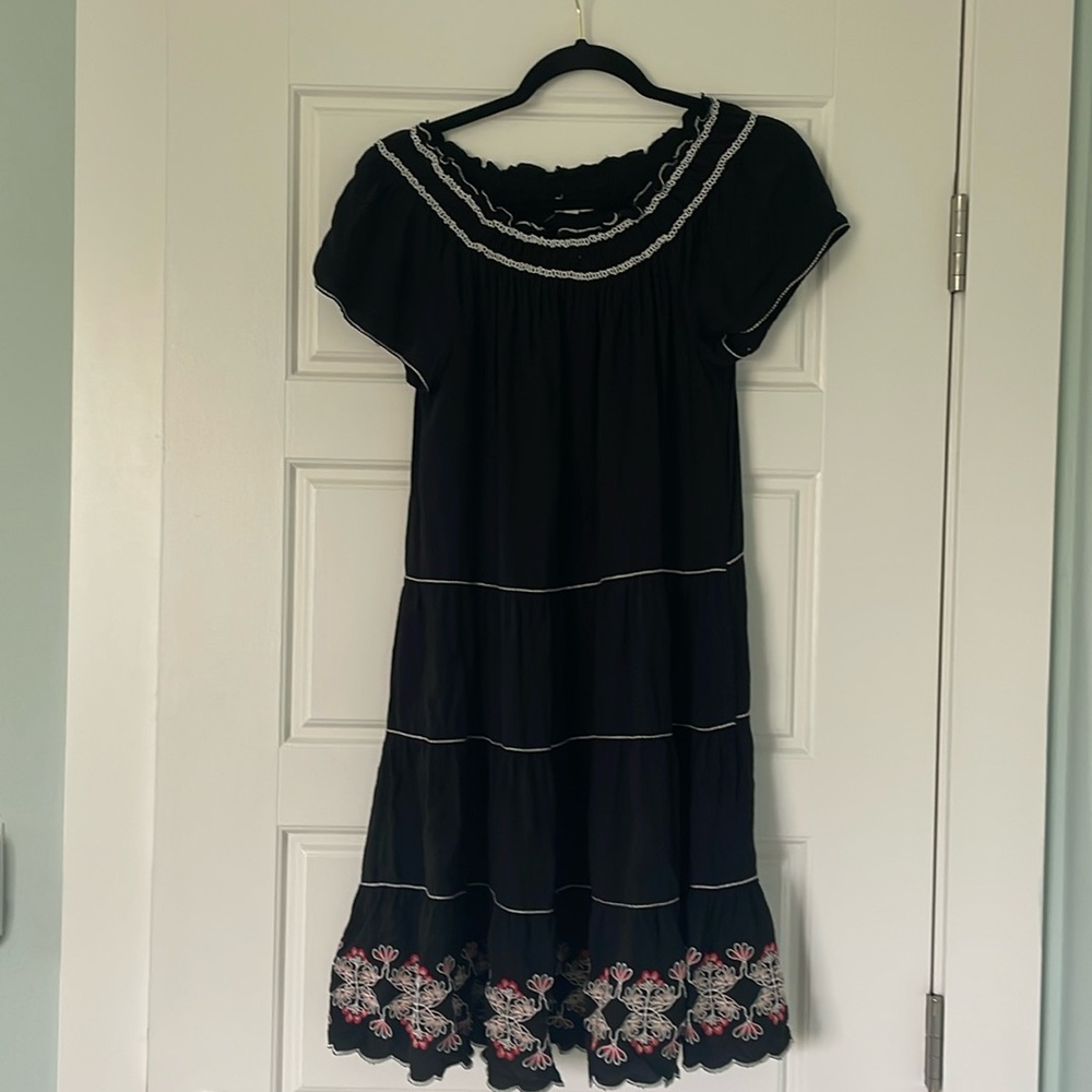 Max Studio Embroidered Dress | Size M
